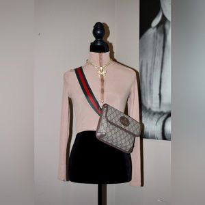 SHEIN Long Sleeve Crop Top